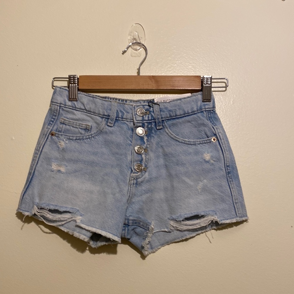 Zara Fly Button Denim Short. Size 9 . New